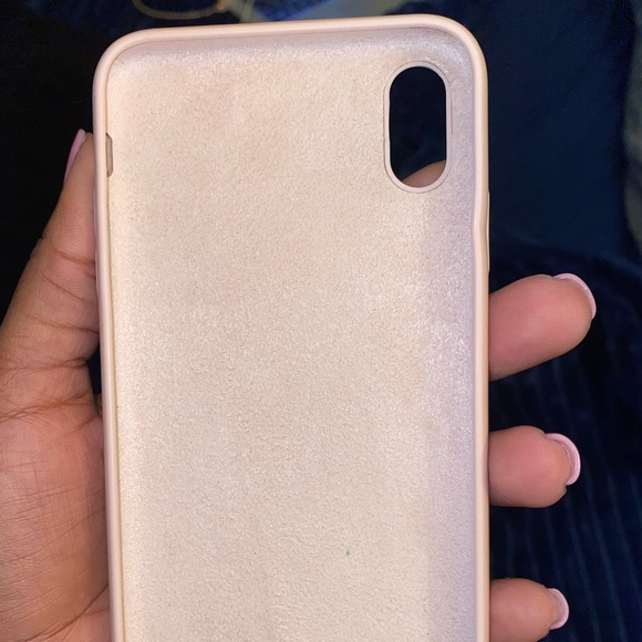 iPhone XS Max silicone case - Picture 2 of 2